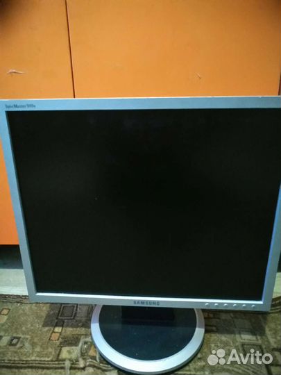 Монитор Samsung 940n