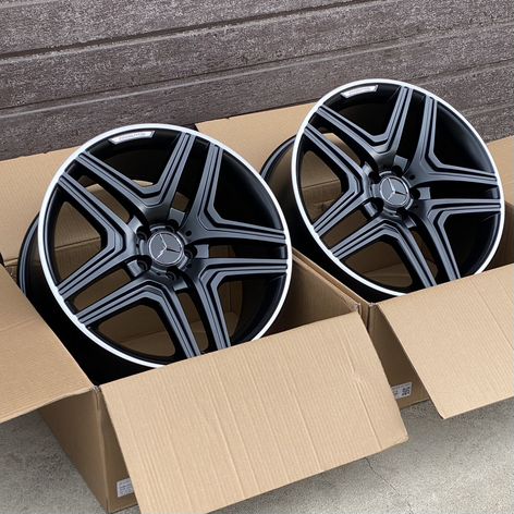 Литые диски Mercedes-Benz 10×R22 5×130
