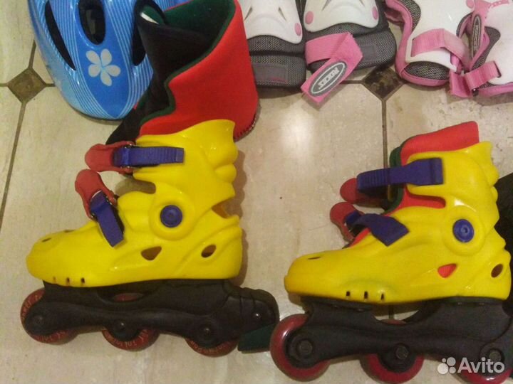 Ролики р. 25-27, шлем, защита