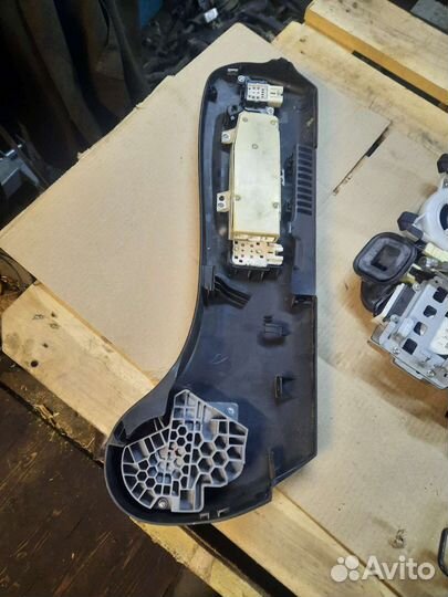 Электропривод водительского сиденья highlander 3