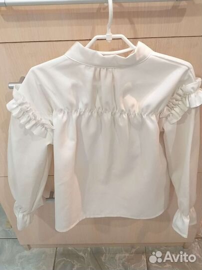Школьная блузка