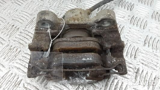 Суппорт тормозной задний правый mercedes benz C-cl