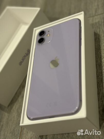 iPhone 11, 64 ГБ