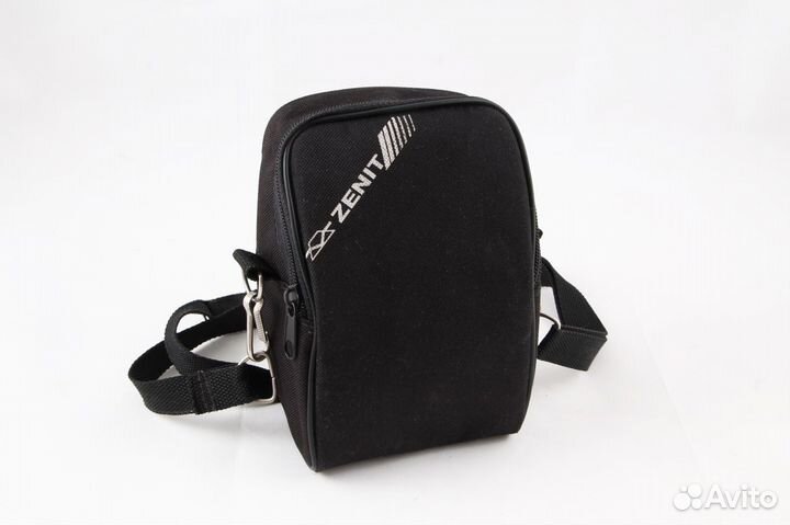 Cумка фирменная для фотоаппарата Зенит черная