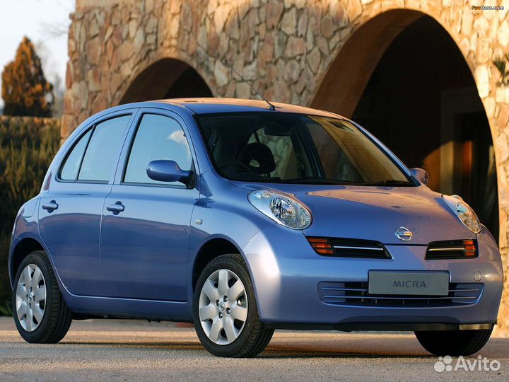 Брызговик задний правый Nissan Micra K12