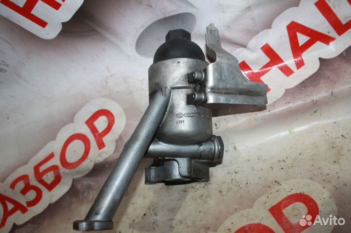 Корпус масляного фильтра Audi A8 D3