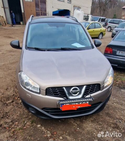 Nissan Qashqai +2 на запчасти