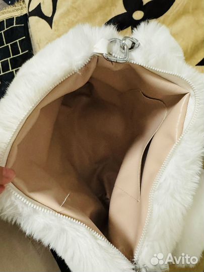 Сумка женская пушистая