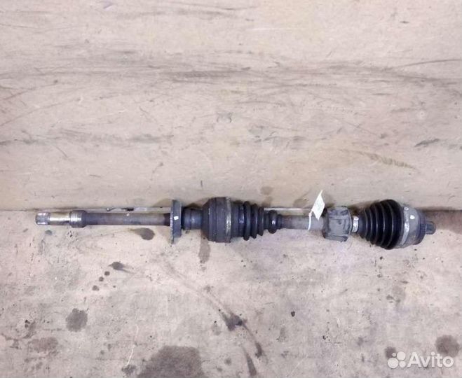 Полуось передняя правая Volkswagen Sharan 1.9