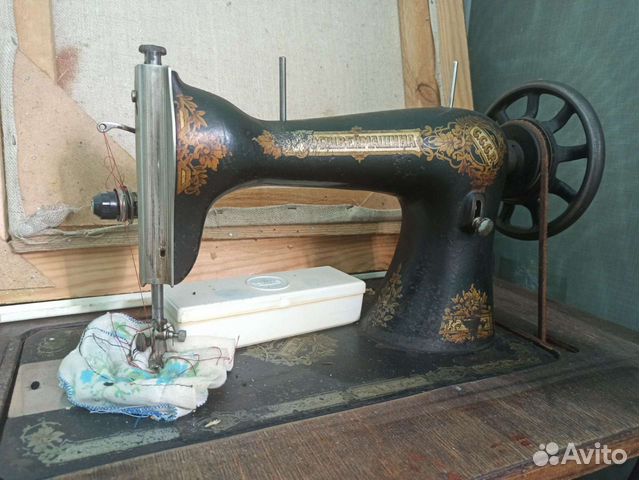 Швейная машина