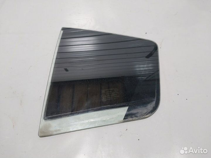 Форточка двери задняя левая Chevrolet Cruze седан