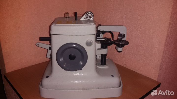 Скорняжная машина Typical GP 5-II