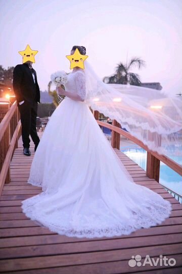 Свадебное платье