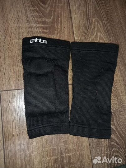 Налокотники для защиты