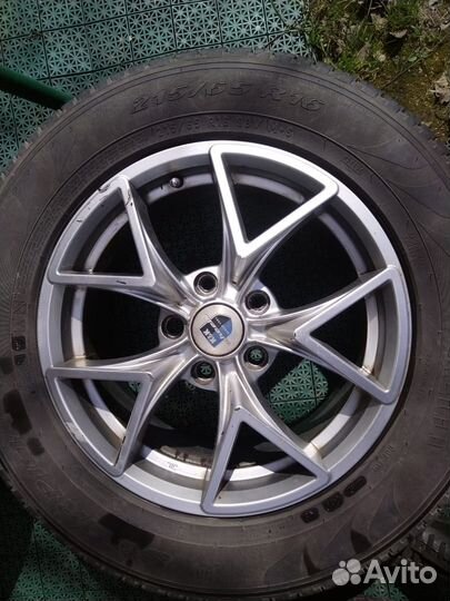Pirelli Scorpion Verde All Season 215/65 R16