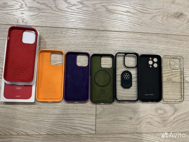 Чехлы на iPhone 13 pro