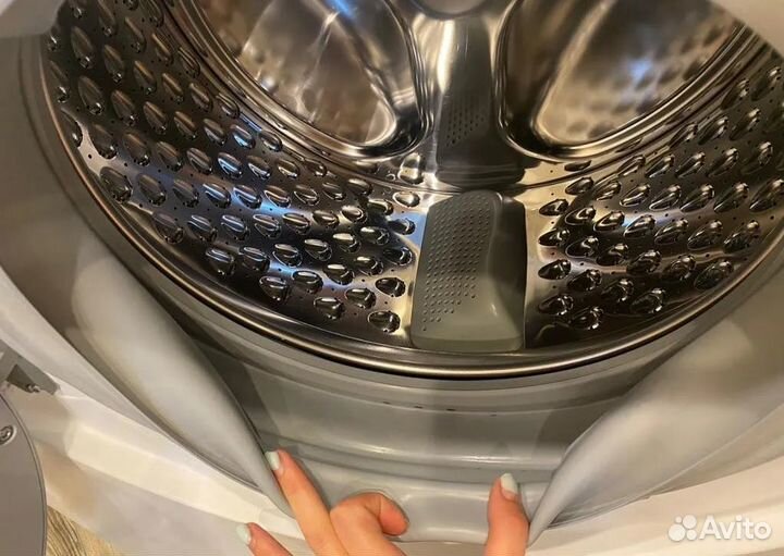 Стиральная машина на 7кг Siemens iQ500 WS 12L247