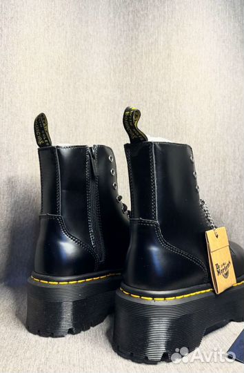 Ботинки Dr Martens Jadon Smooth Black