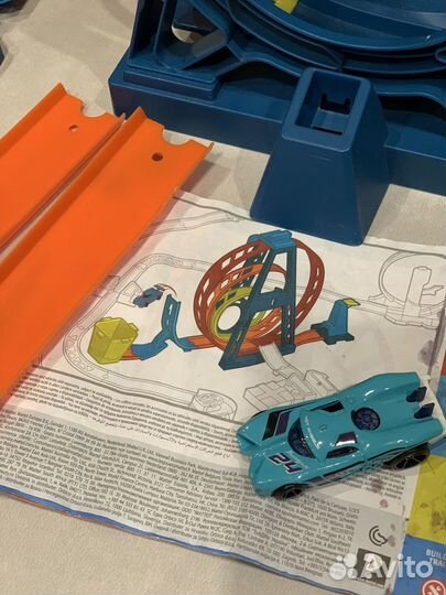 Конструктор трасс hot wheels Тройная петля