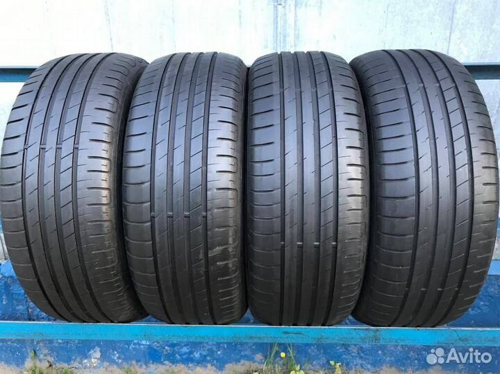 Goodyear EfficientGrip Performance 195/55 R16