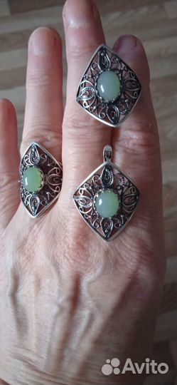 Серебряные серьги и перстень