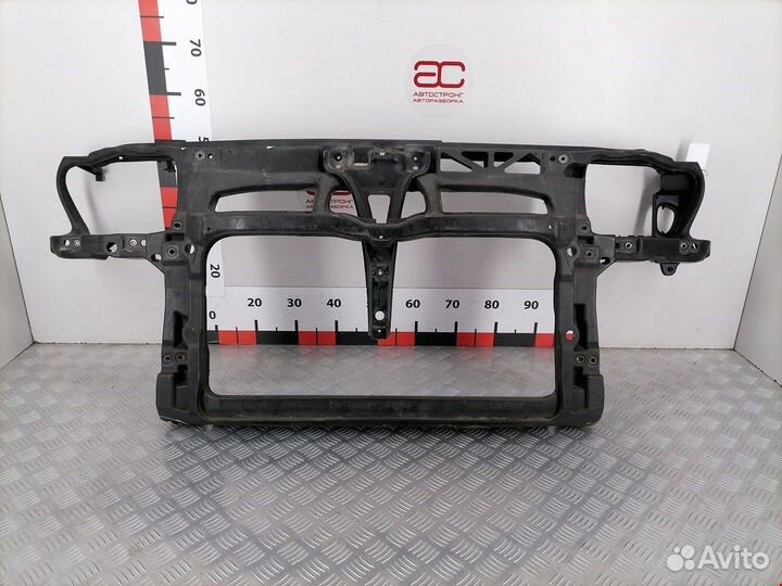 Панель передняя (телевизор) для Volkswagen Golf 4