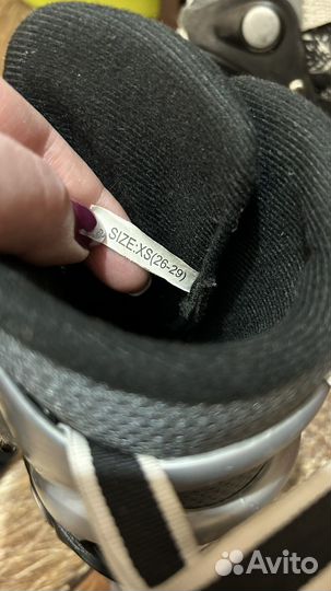 Роликовые коньки