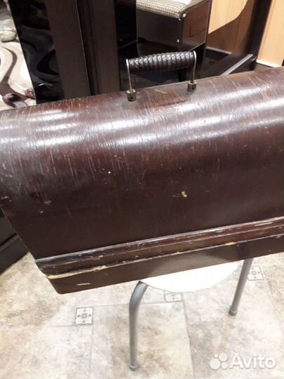 Швейная машина подольская