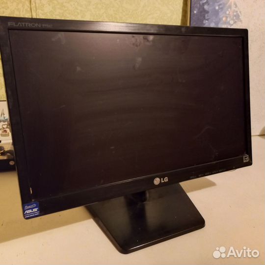 Монитор LG