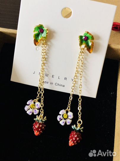 Новые серьги