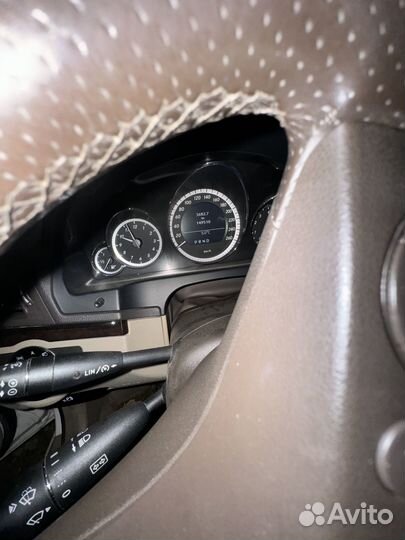 Клапанная крышка Mercedes M271