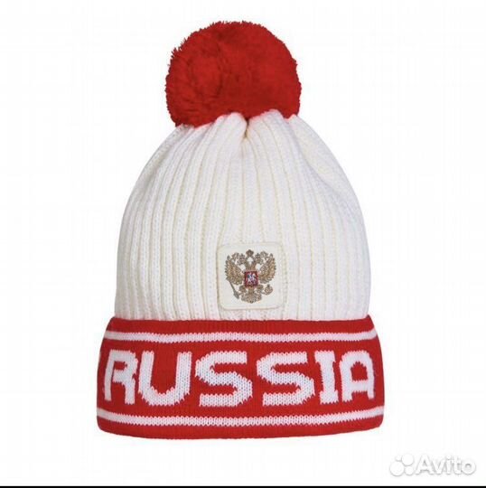 Женская шапка форвард