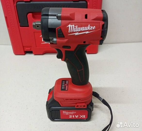 Набор Milwaukee 2in1 (Арт.45527)