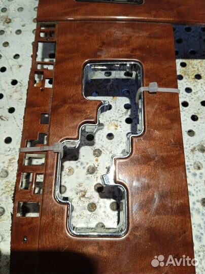 Рамка селектора АКПП Toyota Camry 40