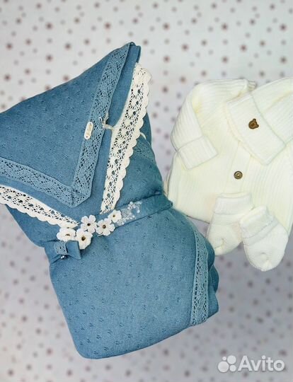 Комплект на выписку новый