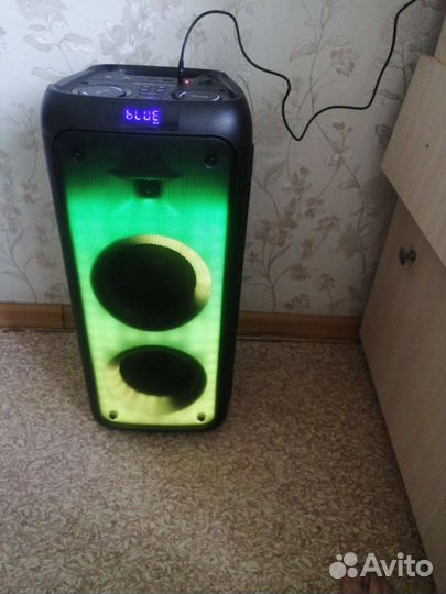 Портативная колонка