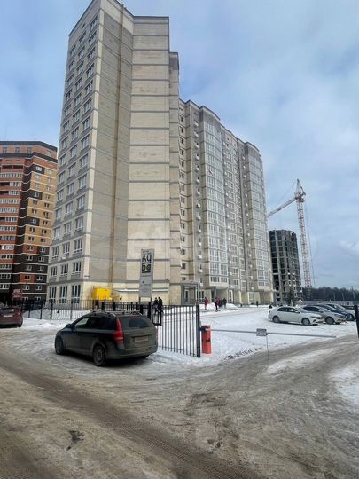 2-к. квартира, 62,5 м², 12/15 эт.