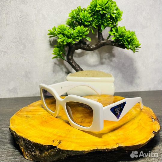 Солнцезащитные очки