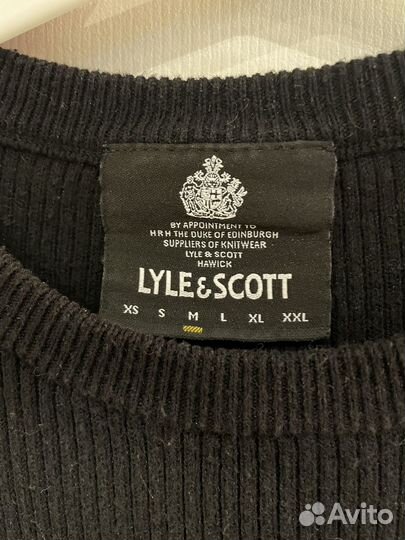 Джемпер черный Lyle&Scott