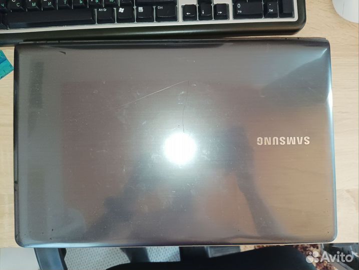 Ноутбук samsung np355v5c