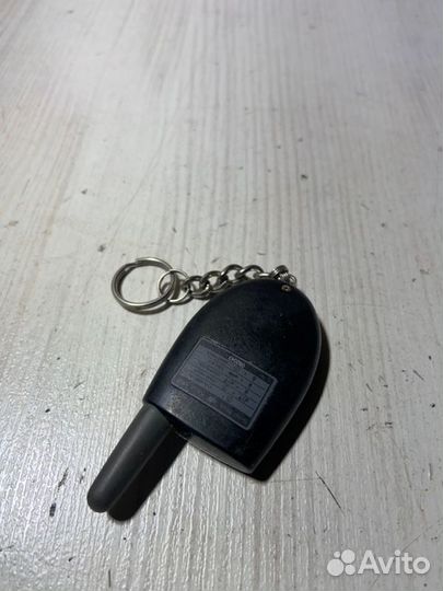 Брелок сигнализации Renault Duster F4R410 2016