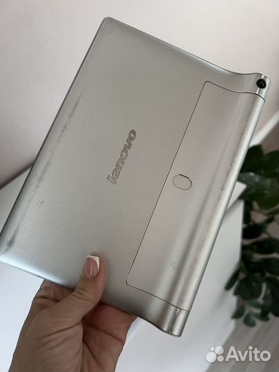 Платншет Lenovo Yoga tablet 2