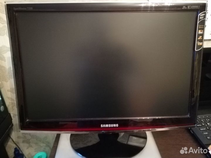 Монитор Samsung Sinc Master T220