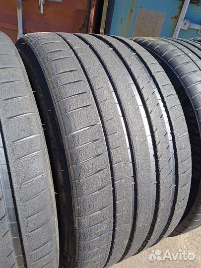 Michelin Pilot Sport 4 S 315/30 R21