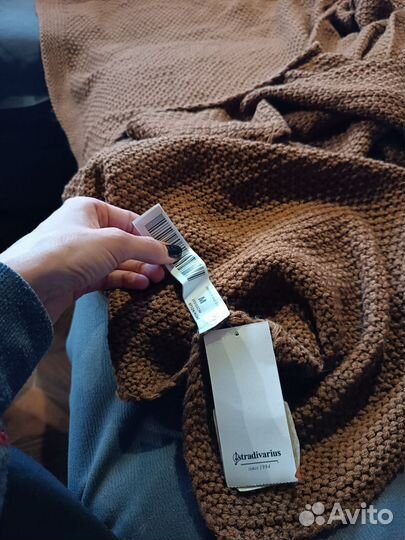 Шарф - палантин новый stradivarius