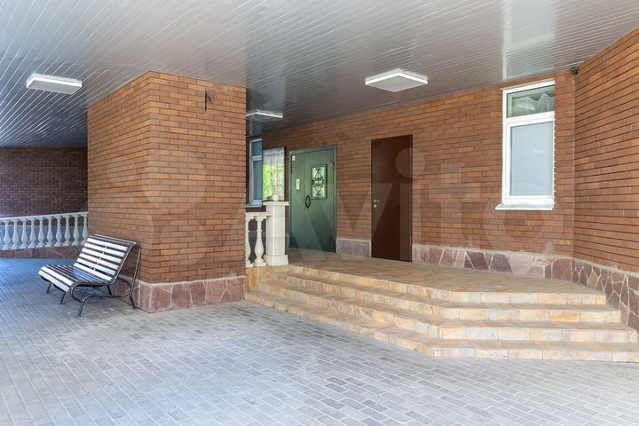 2-к. квартира, 72,6 м², 4/4 эт.