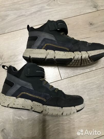 Ботинки демисезонные 33 Geox