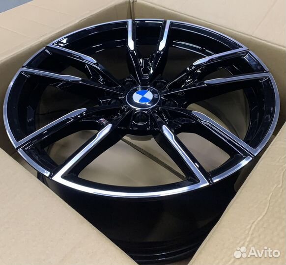 Диски на для BMW 3 серии (G20) R18