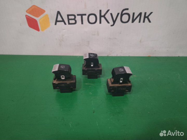 Кнопка стеклоподъемника Lifan Solano седан LF481Q3