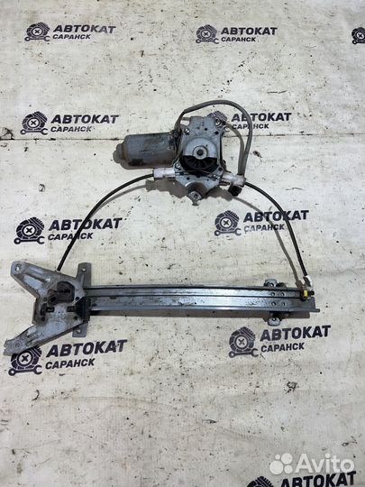 Стеклоподъемник задний правый Nissan Primera P11